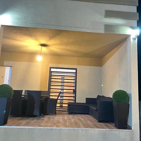 Villaversa ウルツィニ エクステリア 写真